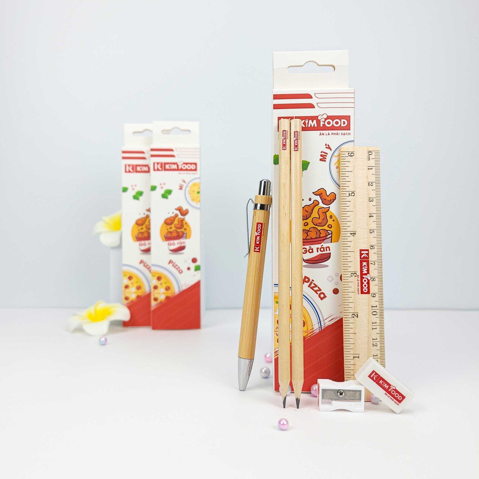 qua-khach-hang-khai-truong